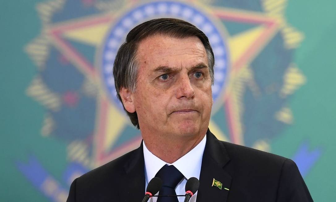 Bolsonaro sanciona, com vetos, lei sobre proteção de dados